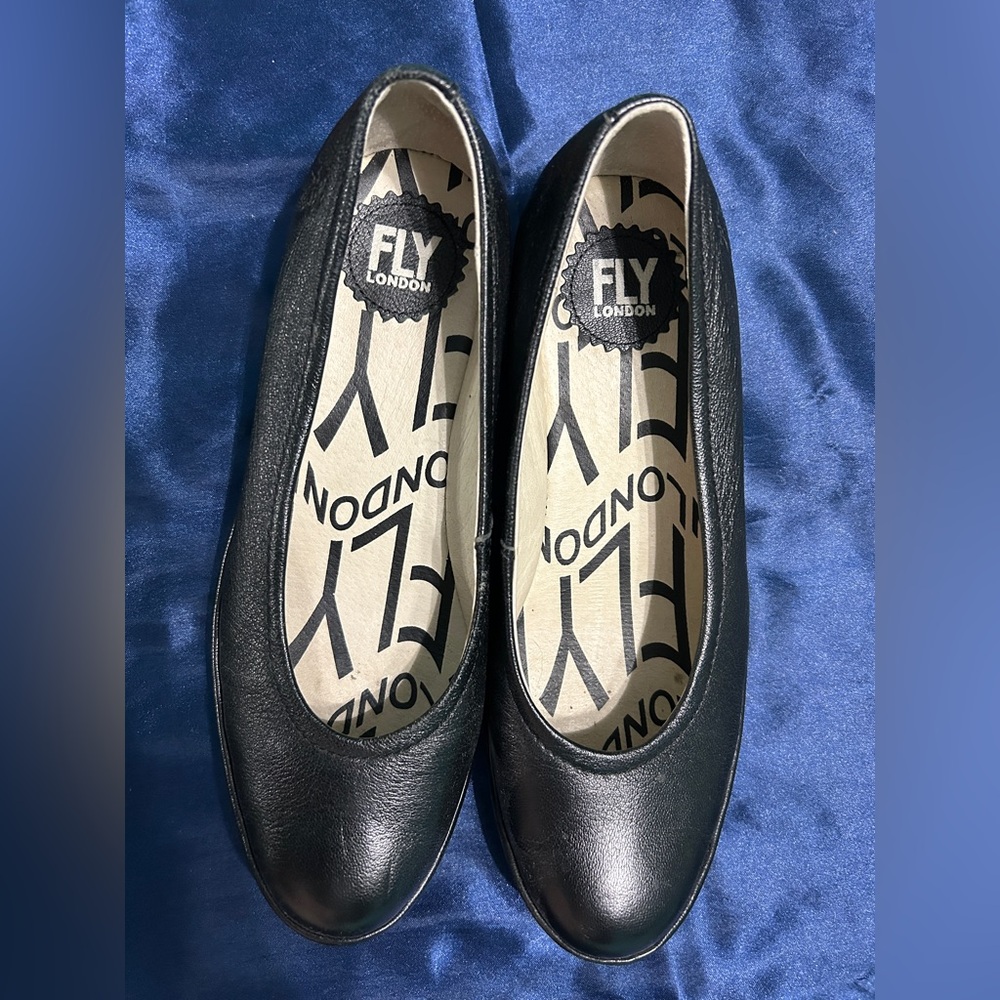 Fly London Black Leather Wedge